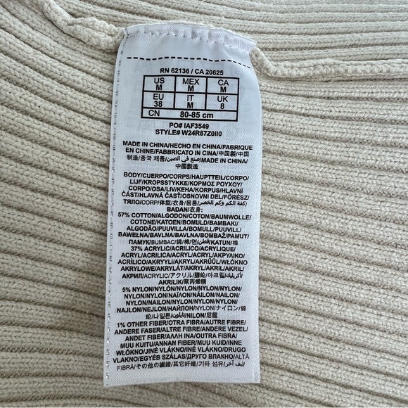 Guess Vest - Picture 7 of 10